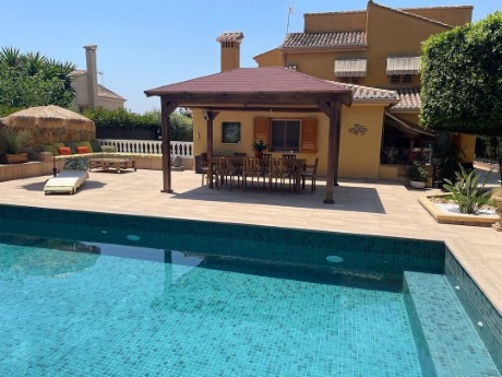Imagen Pergola Cuatro Aguas a Medida