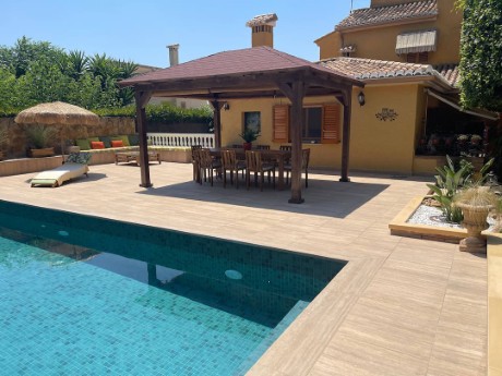 Imagen Pergola Cuatro Aguas a Medida