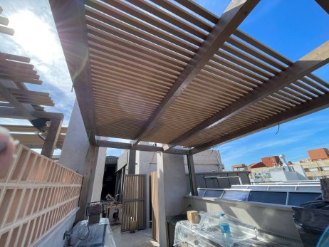 Imagen Pergola con Toldo a Medida